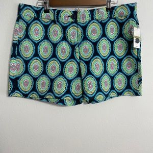 NWT Crown & Ivy Shorts Size 14